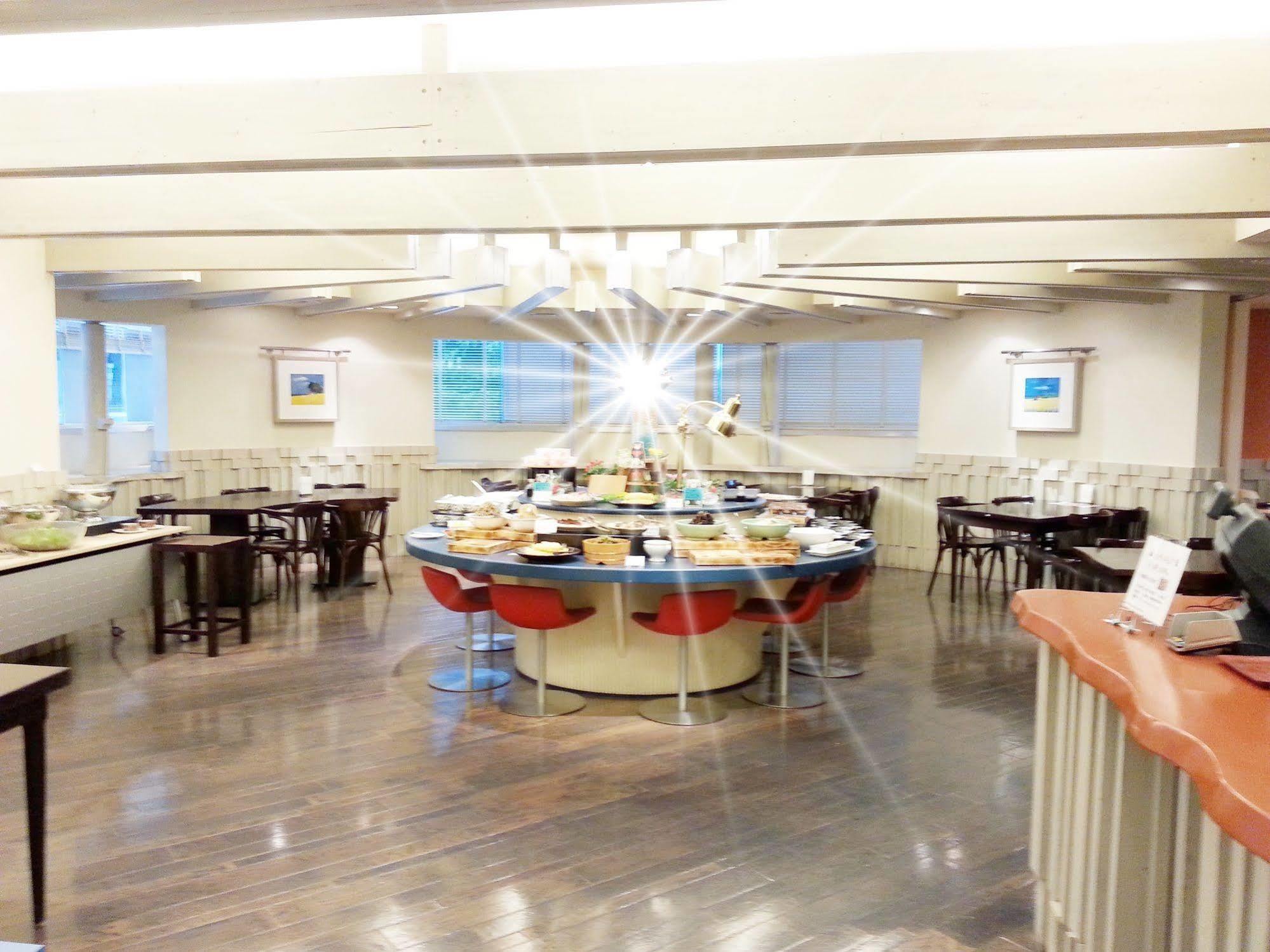 Nest Hotel Kumamoto Buitenkant foto